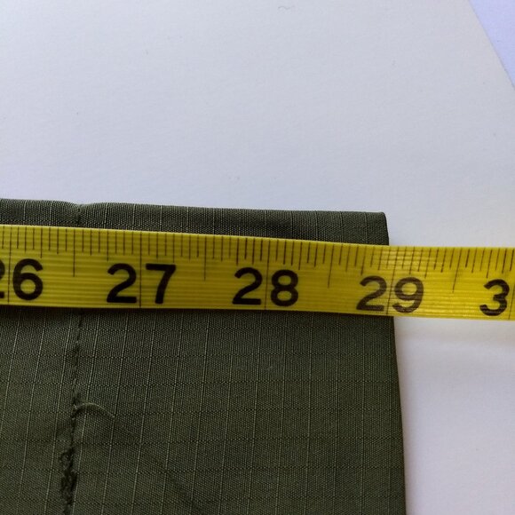 Local European Olive Green Oversized Rip Stop Pants New NWT 100% Polyester XS/S - Picture 12 of 14